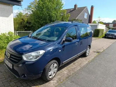 Gebraucht Dacia Dokker 102 PS (75 kW) 2016 Blau Van / Kleinbus