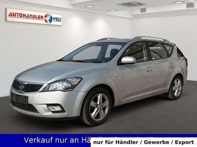 Second-hand Kia Ceed Sportswagon 109 CP (80 kW) 2011 Argintiu Break