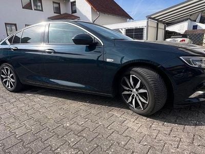 Gebraucht Opel Insignia Innovation 170 PS (125 kW) 2018 Grün Limousine