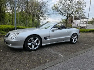 Gebraucht Mercedes SL500 306 PS (225 kW) 2004 Silber Cabrio