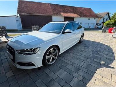Weiß Gebraucht 2012 Audi A6 S-Line Kombi | 18.300 € (Teuer)