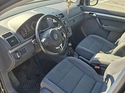 Gebraucht VW Touran 140 PS (102 kW) 2012 Schwarz Van / Kleinbus