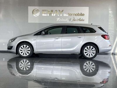 Gebraucht Opel Astra Exklusiv 136 PS (100 kW) 2015 Silber Kombi