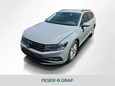 Gebraucht VW Passat Business 200 PS (147 kW) 2023 Grau Kombi