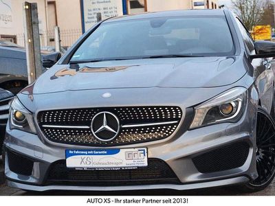 Grau Gebraucht 2016 Mercedes CLA220 AMG line Limousine | 14.990 € (Guter Preis)