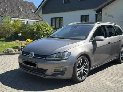 Second-hand VW Golf VII Highline 150 CP (110 kW) 2014 Negru Break
