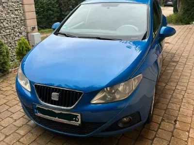 Gebraucht Seat Ibiza 105 PS (77 kW) 2011 Blau Kleinwagen