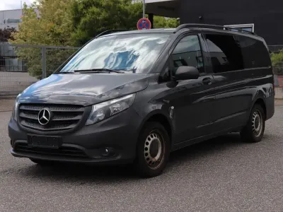 Gebraucht Mercedes Vito 190 PS (139 kW) 2019 Grau Van