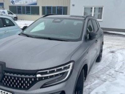 Grau Gebraucht 2024 Renault Espace Limousine | 29.950 €