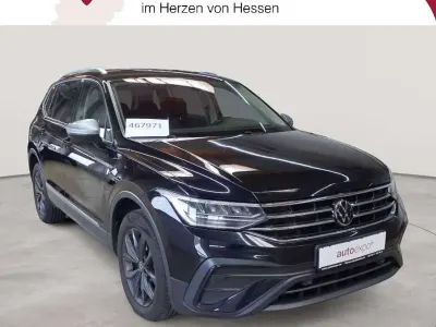 Gebraucht VW Tiguan Allspace Life 150 PS (110 kW) 2022 Deep black perleffekt SUV