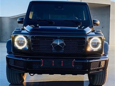 Mercedes G400