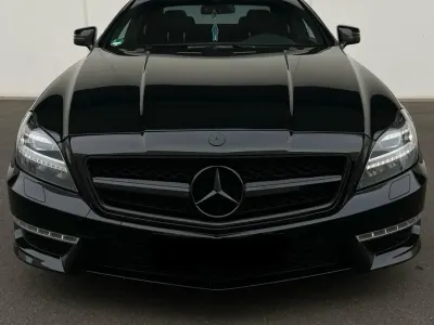 Gebraucht Mercedes CLS63 AMG AMG 557 PS (409 kW) 2011 Schwarz Coupé