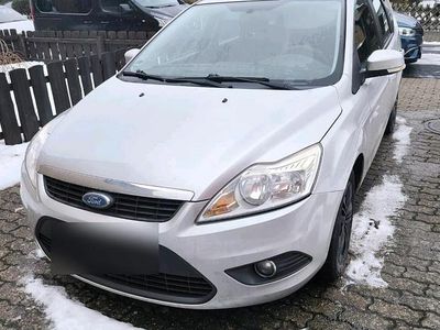 Gebraucht Ford Focus Style 110 PS (80 kW) 2009 Silber Kombi
