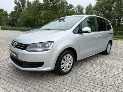 Gebraucht VW Sharan 140 PS (102 kW) 2013 Silber Van / Kleinbus