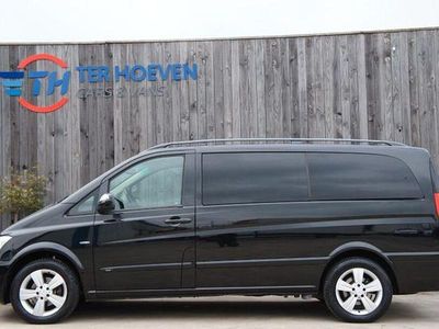 Schwarz Gebraucht 2011 Mercedes Viano Van / Kleinbus | 12.400 € (Fairer Preis)