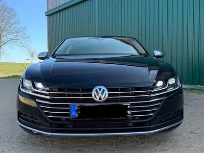 Gebraucht VW Arteon Elegance 190 PS (139 kW) 2018 Schwarz Kleinwagen