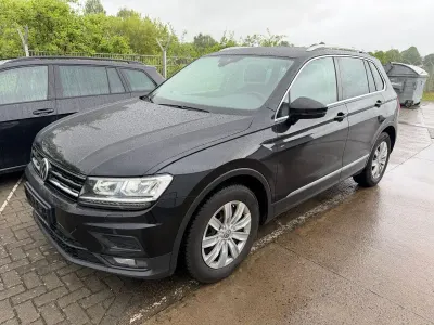 Gebraucht VW Tiguan Join 150 PS (110 kW) 2019 Schwarz SUV