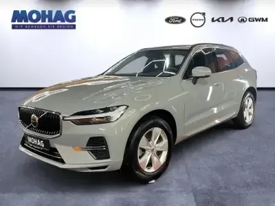 Usado Volvo XC60 Core 197 HP (144 kW) 2023 Cinzento SUV