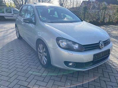 Gebraucht VW Golf VI Style 122 PS (89 kW) 2011 Silver leaf metallic Kleinwagen