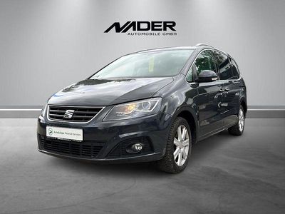 Grau Gebraucht 2018 Seat Alhambra Style Van / Kleinbus | 15.990 €