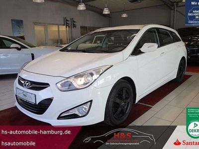 Gebraucht Hyundai i40 Edition 135 PS (99 kW) 2012 Creamy white Kombi