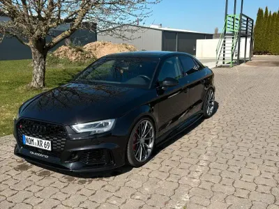Gebraucht Audi RS3 Advanced 400 PS (294 kW) 2018 Schwarz Limousine