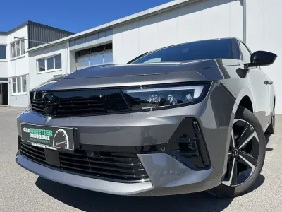 Gebraucht Opel Astra 131 PS (96 kW) 2025 Grau Kleinwagen