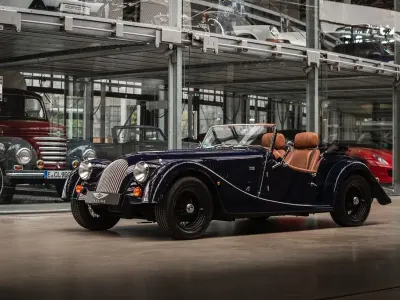 Gebraucht Morgan Plus 4 156 PS (114 kW) 2020 Blau Cabrio