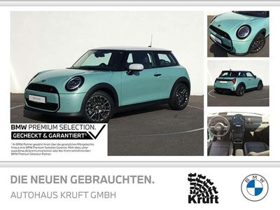 Gebraucht Mini Cooper S Coupé Classic 204 PS (150 kW) 2024 Ocean wave green Coupé