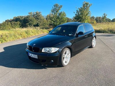 Schwarz Gebraucht 2007 BMW 120 M Sport Kleinwagen | 7.300 € (Teuer)