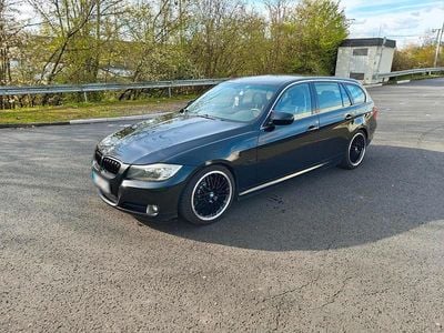 Usata BMW 325 260 CV (191 kW) 2009 Nero Station wagon