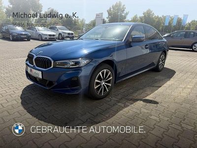Phytonicblau Gebraucht 2022 BMW 318 Limousine | 29.890 € (Fairer Preis)