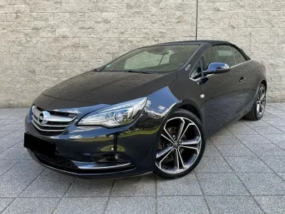 Gebraucht Opel Cascada Edition 140 PS (102 kW) 2014 Schwarz Cabrio