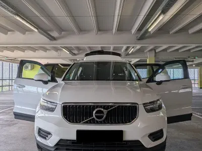 Gebraucht Volvo XC40 190 PS (139 kW) 2019 Weiß SUV