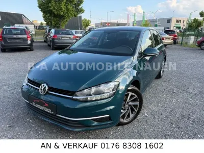 Gebraucht VW Golf VII Sound 125 PS (91 kW) 2017 Grün Limousine