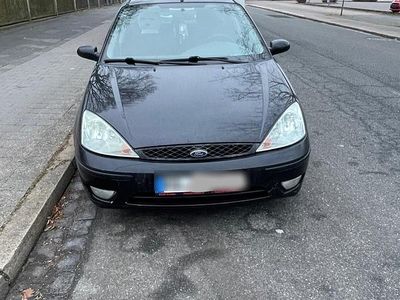 Gebraucht Ford Focus 2003 Schwarz Kleinwagen