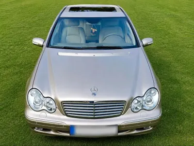 Gebraucht Mercedes C320 184 PS (135 kW) 2003 Gelb Limousine