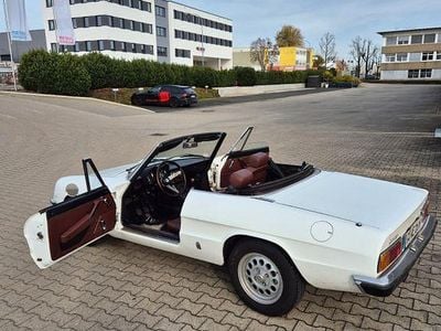 Gebraucht Alfa Romeo Spider 116 PS (85 kW) 1981 Weiß Cabrio