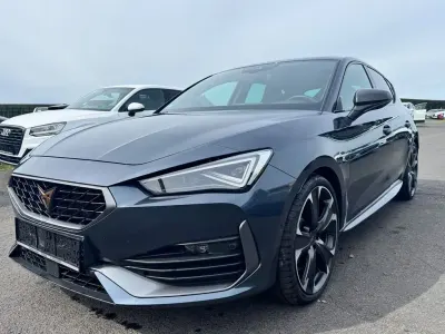 Gebraucht Cupra Leon VZ1 300 PS (220 kW) 2023 Magnetic tech grey Limousine