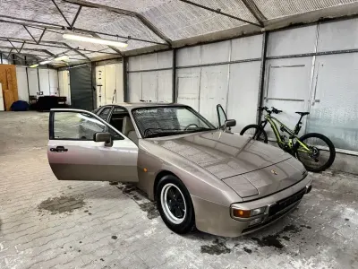 Gebraucht Porsche 944 163 PS (119 kW) 1983 Gold Coupé