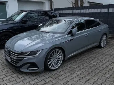 Gebraucht VW Arteon R-line 190 PS (139 kW) 2021 Grau Limousine