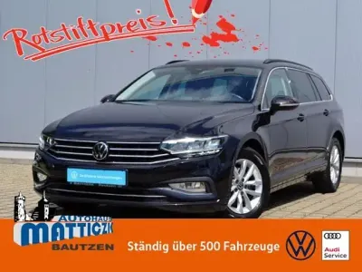 Gebraucht VW Passat Business 150 PS (110 kW) 2022 Deep black perleffekt Kombi