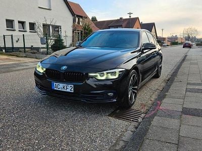 Gebraucht BMW 340 Sport Line 326 PS (239 kW) 2018 Schwarz Limousine