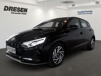 Schwarz Gebraucht 2024 Hyundai i20 Trend Limousine | 20.890 € (Etwas zu teuer)