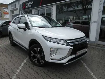 Gebraucht Mitsubishi Eclipse Cross Top 163 PS (119 kW) 2018 Weiß SUV