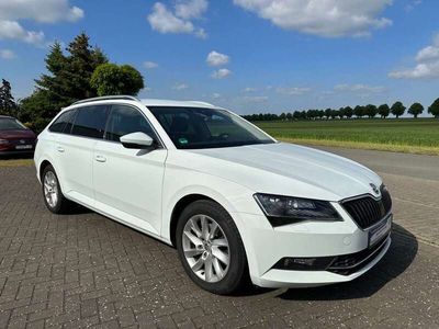 gebraucht Skoda Superb Combi Style 2.0TDI/ NAVI/ XENON/ KA