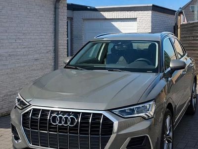 Gebraucht Audi Q3 Ambiente 190 PS (139 kW) 2019 Grau SUV
