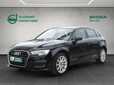Gebraucht Audi A3 Ambiente 190 PS (139 kW) 2016 Schwarz Limousine