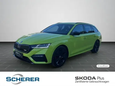 Gebraucht Skoda Octavia RS 245 PS (180 kW) 2024 Mambagrün Kombi