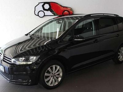 Gebraucht VW Touran Comfortline 150 PS (110 kW) 2019 Deep black perleffekt Van / Kleinbus